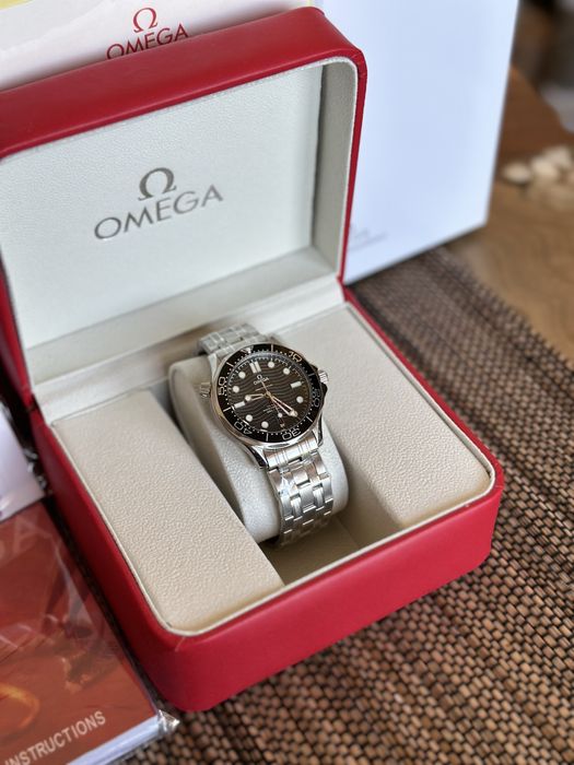 Omega Seamaster Diver 300m Black Dial