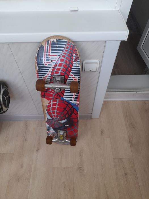 Продам скейтборд срочно