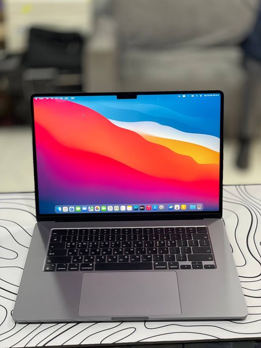 MacBook air 15 - M2 DDR 8GB / SSD 512Gb