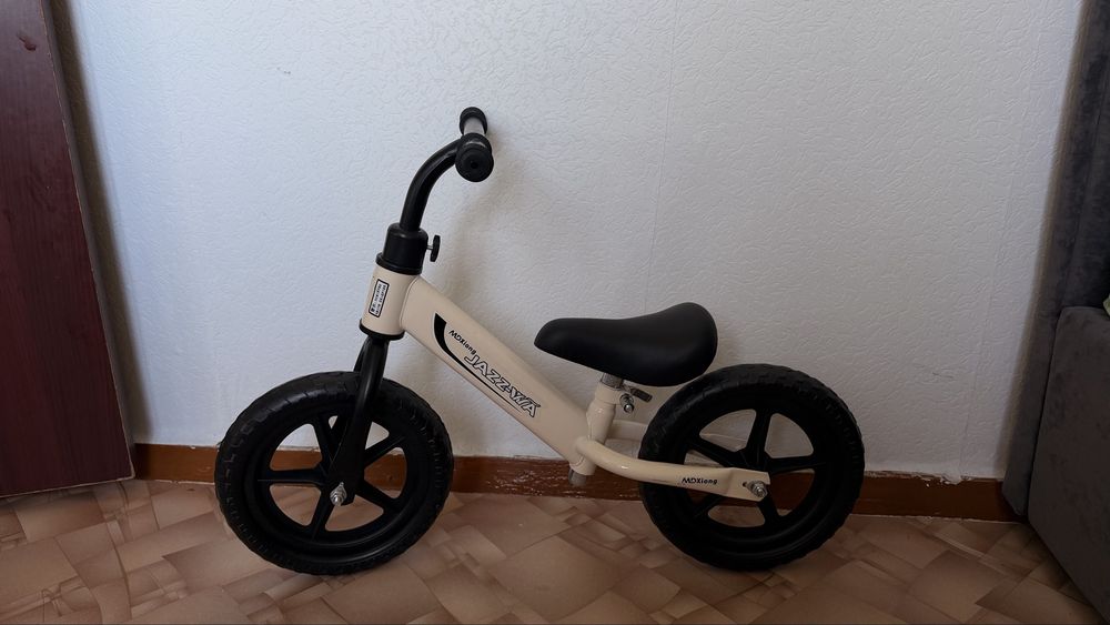 Продам беговел….