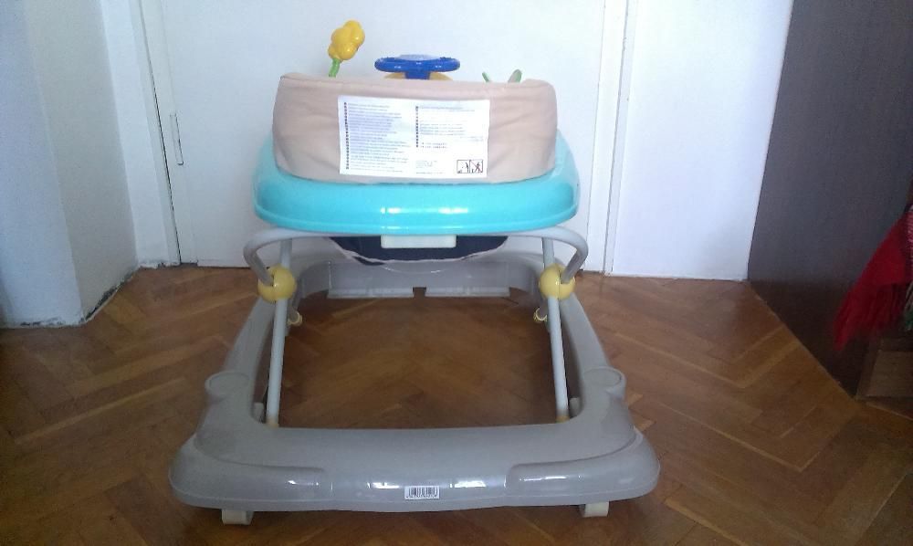 HAUCK Проходилкa player jungle fun