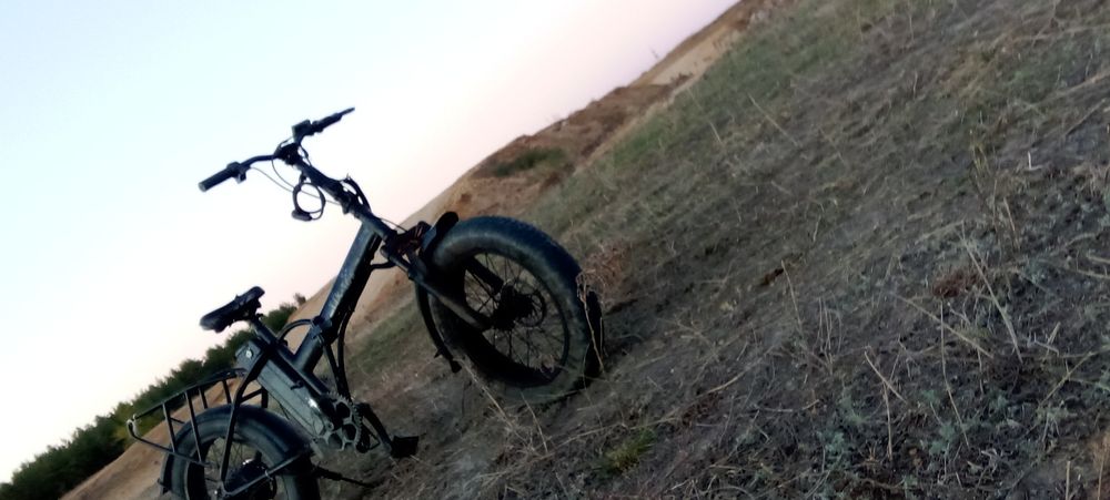 Продам электронный велосипед леопард