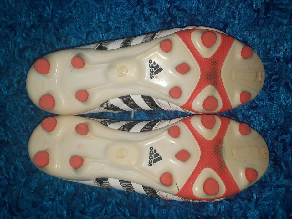crampoane adidas m.42, pantofi maro m.40, adidași negri cu alb