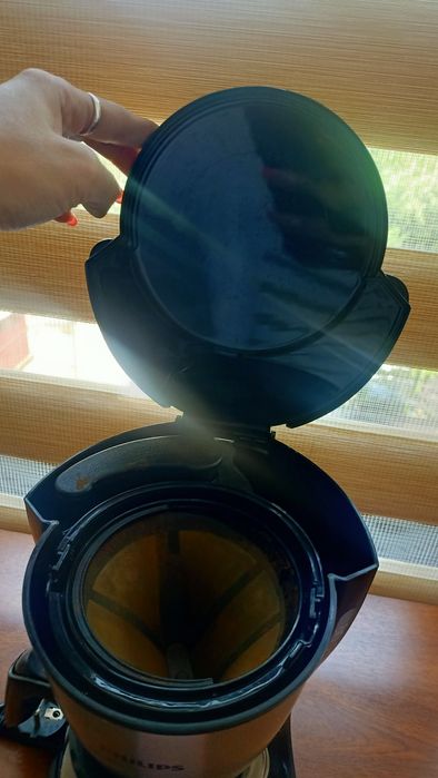 Продам кофеварку Philips