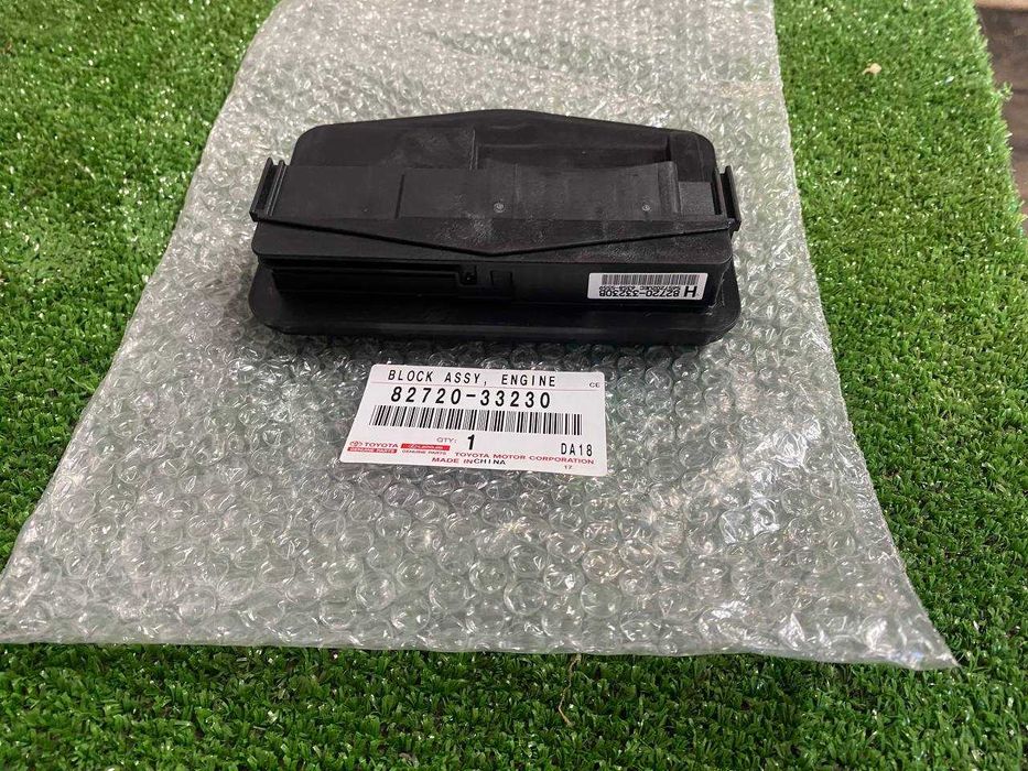 блок комфорта на тойоту камри 50 (блок освещения) новый, оригинал