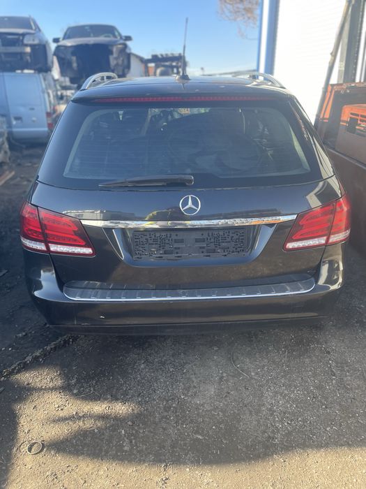 Mercedes E200 Bluetec W212 Мерцедес Е200 Блутек 136кс om651 2014г