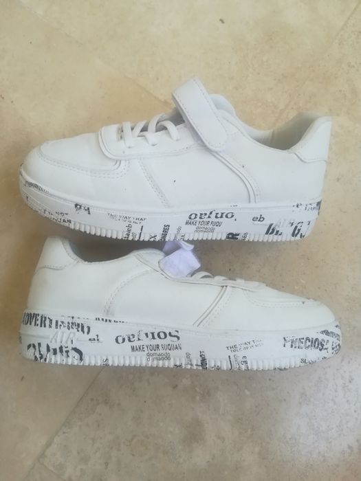 Маратонки номер 34 за момиче