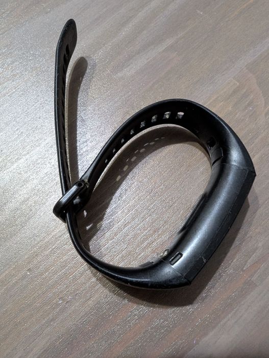 Смарт гривна Honor band 5
