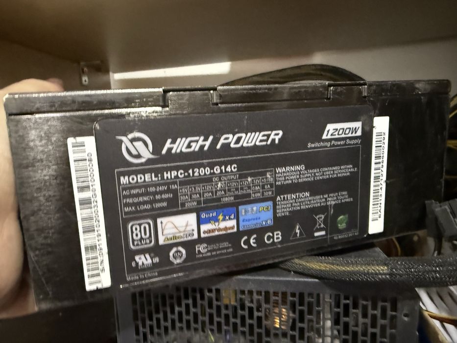 Surse PC 1200 W - 2400 W GOLD ( Enermax Platinum, Zumax, High Power)