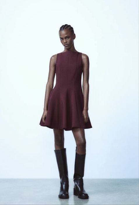 Платье Zara с этикеткой