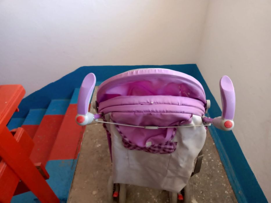 Продается собираюшаяся детская коляска