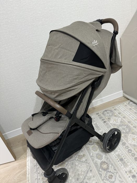Joie Parcel Lx коляска