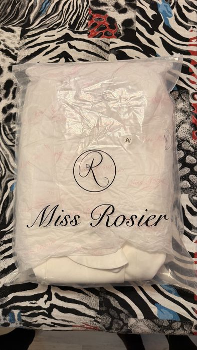 Оригинална рокля Miss Rosier