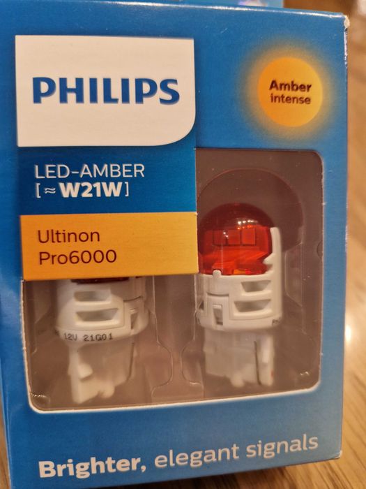 LED крушки мигачи оранжеви Philips Ultinon Pro6000