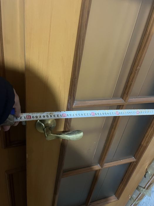 Продаю межкомнатные двери