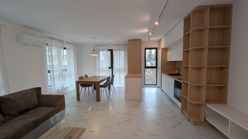 Дава се под наем Тристаен апартамент в София, Витоша - 94 кв.м за 1195.95 € - Снимка #1