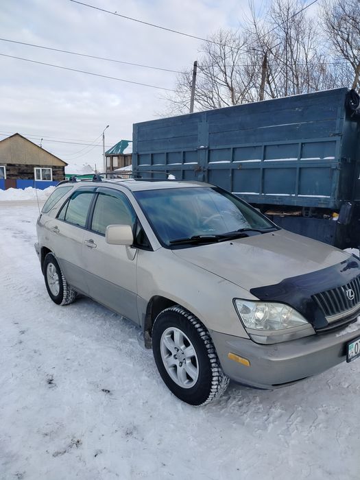 Продам Лексус ох 300 г 1999