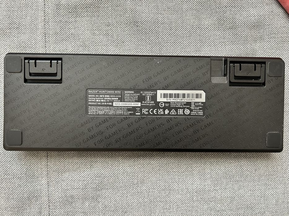 RAZER™ HUNTSMAN MINI  геймърска клавиатура