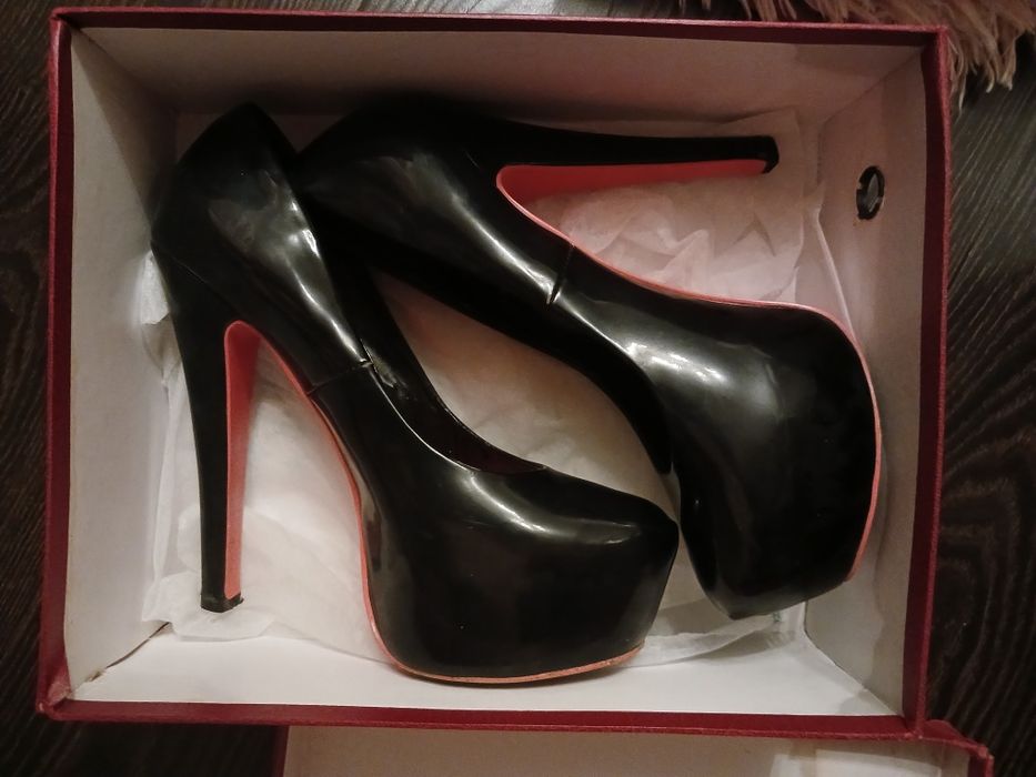 Туфли для танцев