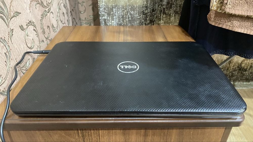 Ноутбук DELL рабочая