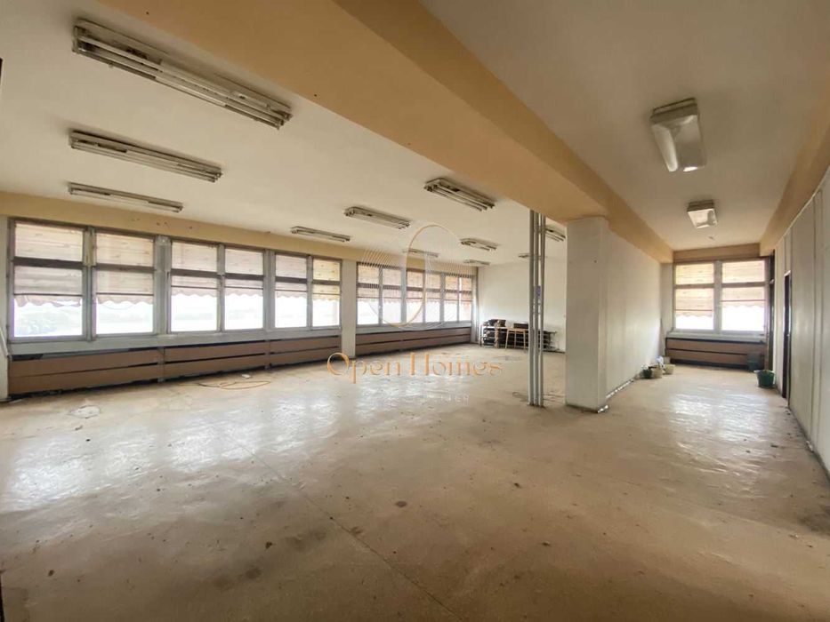 Етаж от административна сграда в Индустриална зона – Тракия, Пловдив