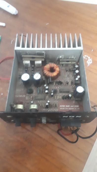 Автомагнитола Sony и Pioneer