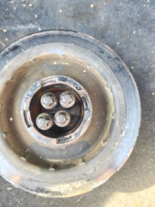 Fulie vibrochen m57 e60 e70 e71 e65  3.0d