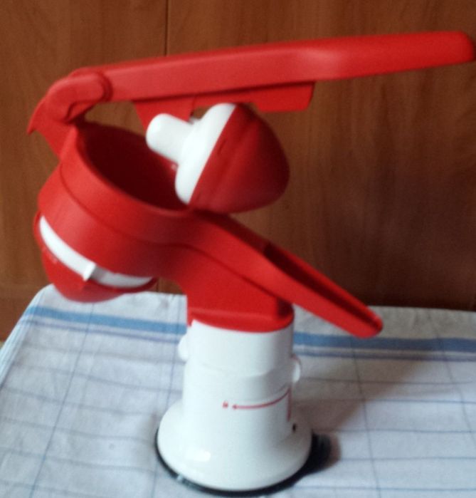 Малки големи помощници Tupperware