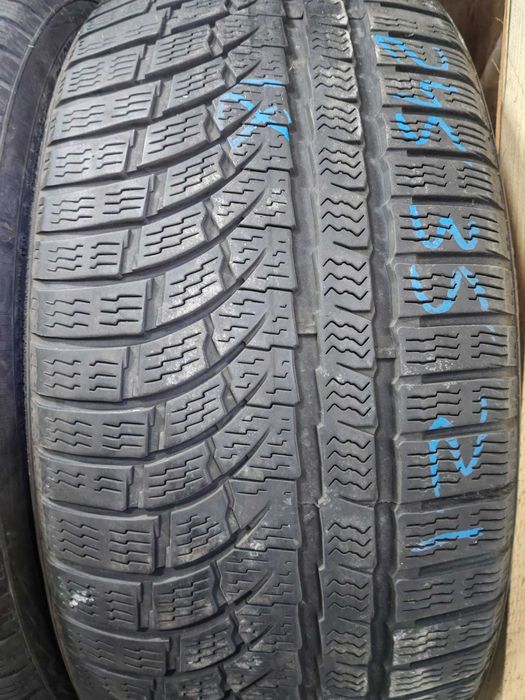 2 anvelope 245/35 R21 Nokian - Vandute !