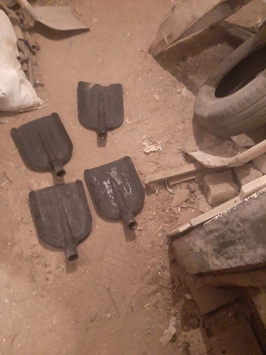 Продам лопатки     .