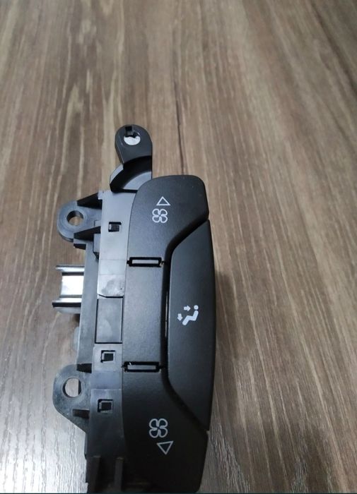 Блок кнопки для руля Каптива Captiva - регулятор вентилятора и режима