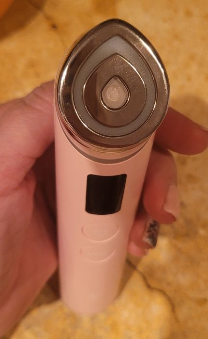 MediCube Age-R Booster Pro Pink Edition
MEDICUBE