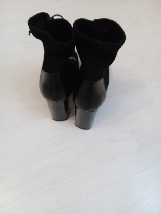 Дамски боти Sara Pen