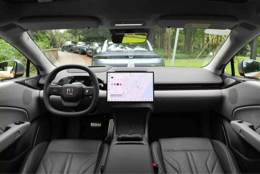 Zeekr 007 2025 — 8