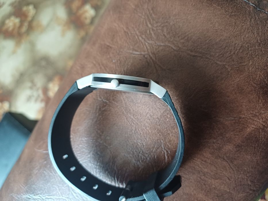 Vând ceasuri originale Jacob jensen