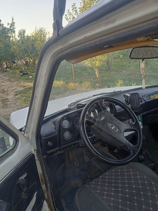 Niva 2121, kuzov turi yoʻl tanlamas, uzatmalar qutisi mexanika [kfldks