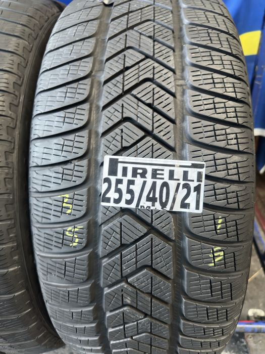 255/40/21 pirelli M+S