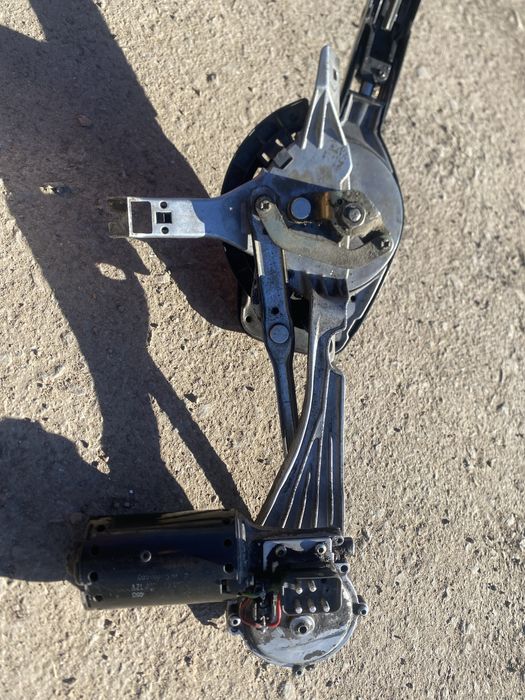 Дворник на мерс W124