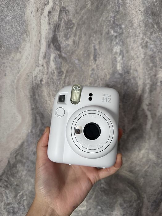 Фотоаппарат, Instax mini 12