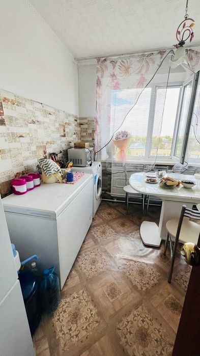 Продам 2 комн квартиру 11а улучшенная