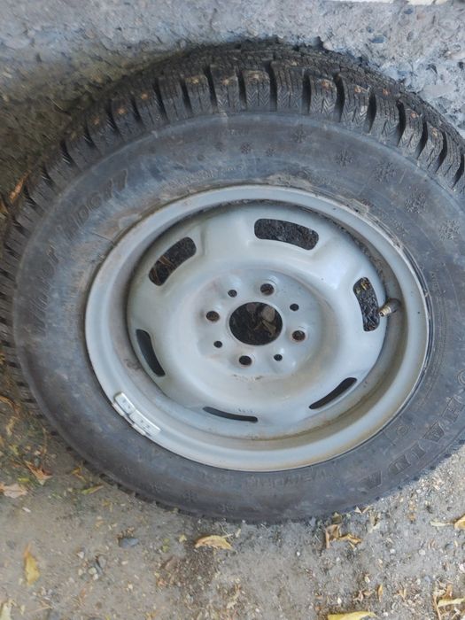 Резина зима r13 новая