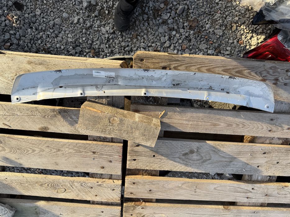 Спойле/Броня/Защитна пластина Volvo V60 Cross Country