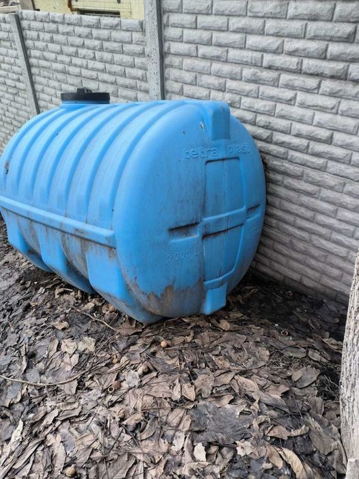 Пластиковая емкость 2 м3