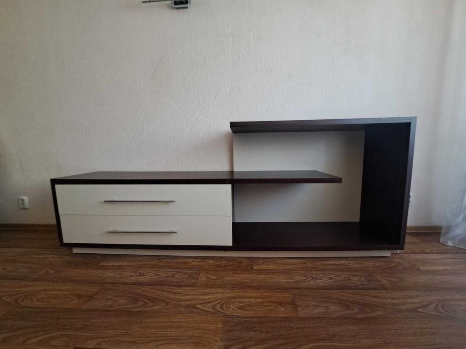 Тумба для телевизора