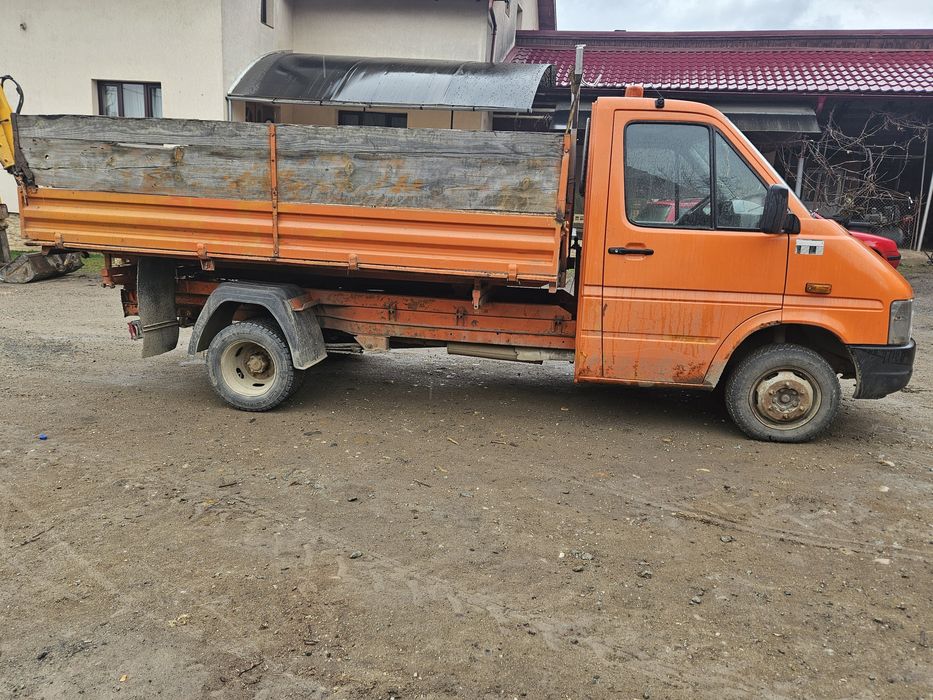 Volkswagen Lt. 46, motor 2.5 basculabil.