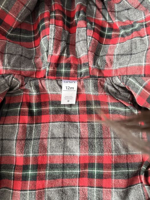 Продам стеганную куртку Carters