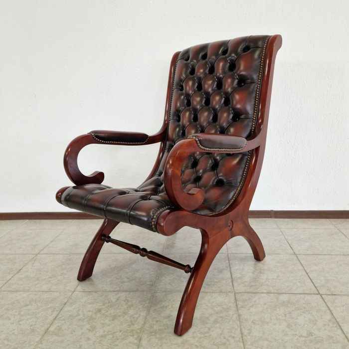 Кожена холна  гарнитура Честърфийлд Chesterfield