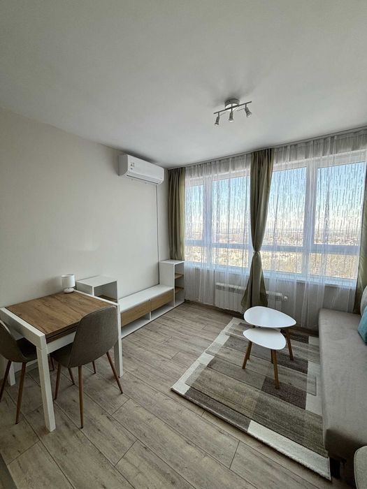 Продава се Двустаен апартамент в София, Хаджи Димитър - 70 кв.м за 1929 €/кв.м - Снимка #1