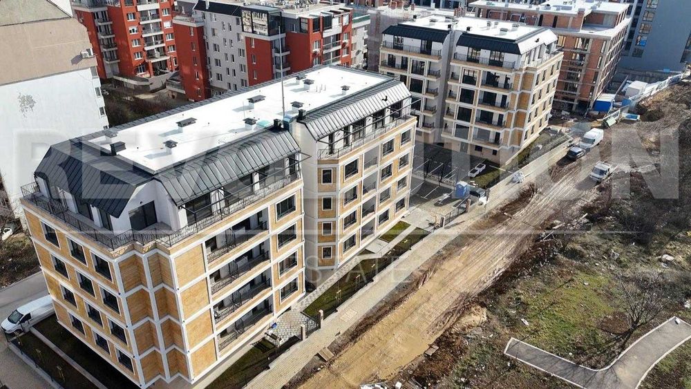Продава се Тристаен апартамент в София, Малинова долина - 81 кв.м за 2223 €/кв.м - Снимка #1