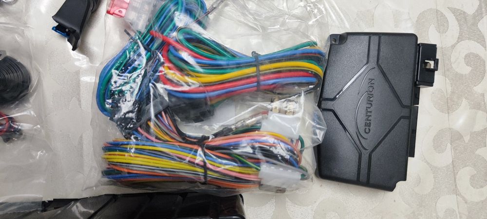 Продам сигнализацию CENTURION S9